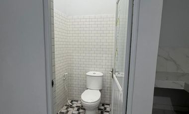 House for Yearly Rent - 5 Bedrooms, 2 Storey - Close to Warmadewa University