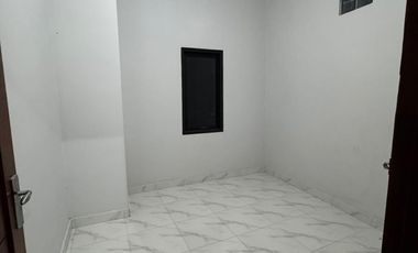 House for Yearly Rent - 5 Bedrooms, 2 Storey - Close to Warmadewa University