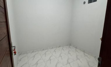 House for Yearly Rent - 5 Bedrooms, 2 Storey - Close to Warmadewa University