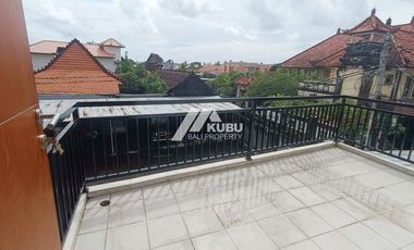 KBP1498  Charming Villa In a Safe and Quite Complex Area.