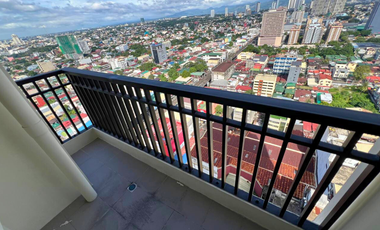 3 Bedroom Condo FOR SALE in Araneta City Quezon City Convertible to 2 Bedroom