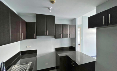 3 Bedroom Condo FOR SALE in Araneta City Quezon City Convertible to 2 Bedroom