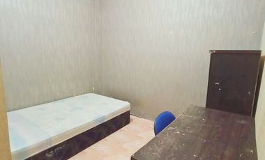 Jual rumah Kost 65 KT/ KM dalam di Tanjung Duren Lokasi KOST dekat Dengan UNiversitas Trisakti , UNTAR , dan APL Tower