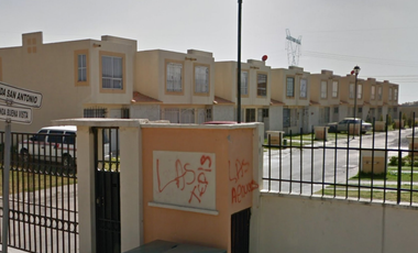 Casa en venta en San José Buenavista, Fraccionamiento Rinconada del Valle, Estado de México CLP