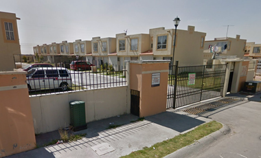 Casa en venta en San José Buenavista, Fraccionamiento Rinconada del Valle, Estado de México CLP