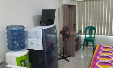 DISEWAKAN MURAH APARTEMEN SPRINGLAKE BEKASI FULL FURNISH BISA NEGO