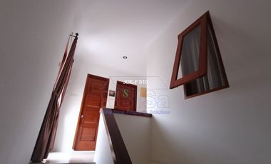 Rumah 3 Kamar Full Furnish di Kawasan Villa Panbil
