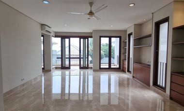 Sewa Rumah di Cipete, Jakarta Selatan Dekat Akses Tol Tb Simatupang
