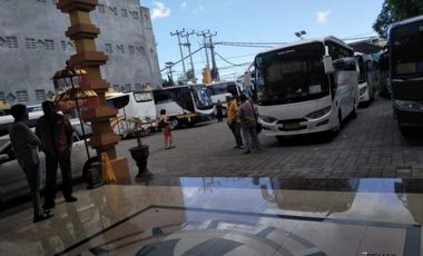 Tanah 50 Are plus Gedung 2 Lantai Dijual, di Jimbaran Area