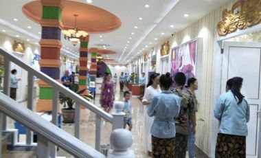 Tanah 50 Are plus Gedung 2 Lantai Dijual, di Jimbaran Area