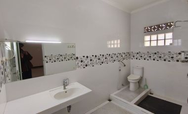 Luxurious 1 Floor House Ready to Live in Cianjur City Center Near Citimall