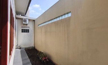 Luxurious 1 Floor House Ready to Live in Cianjur City Center Near Citimall