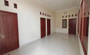 Luxurious 1 Floor House Ready to Live in Cianjur City Center Near Citimall