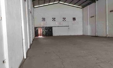 DI SEWAKAN Gudang rapi bagus siap pakai di kawasan taman tekno BSD