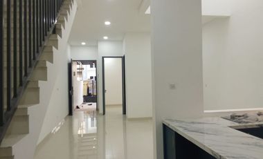 Dijual Rumah SHM 2 Lantai di Cluster Clematis By Rumah Chinida (Li)