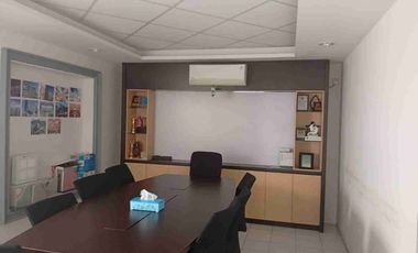 Murah Rumah Kantor Dijual Jalan Raya Kartini, Surabaya dkt Raya Darmo