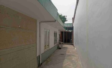 Murah Rumah Kantor Dijual Jalan Raya Kartini, Surabaya dkt Raya Darmo