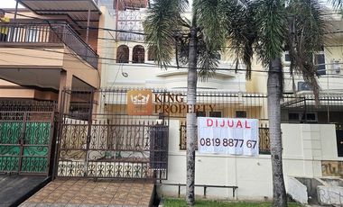 Dijual Rumah Komplek Green Garden Residence 2 Lantai Disegn Mediterranean Tropical House, Kawasan Rumah Elite Kedoya Jakarta Barat.