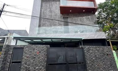 Dijual Cepat Kost Pendapatan 1 Milyaran per tahun dekat Unair Full