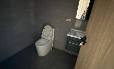 FOR RENT: 4 Bedroom with Maids Room 181sqm Semi-Furnished Unit in Malate - Aspire