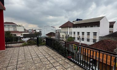 Hotel Istimewa 5 Lantai + Basement 29 Kamar Full Furnished Include Manajemen Ring 1 Malioboro