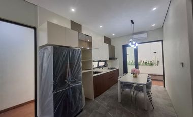 Rumah 5 KT Full Furnished Dekat UGM, UNY, UPN, UII, Mercubuana, Instiper. Akses Pintu Tol