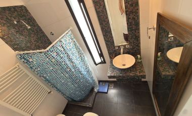 Casa en excelente estado. única. a 10 cuadras del centro de Mercedes