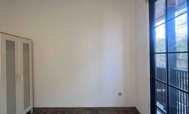 BEST PRICE FOR SALE EUROPEAN STYLE TOWNHOUSE AT CIPETE