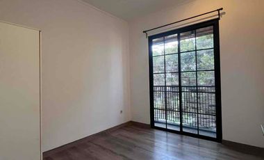 BEST PRICE FOR SALE EUROPEAN STYLE TOWNHOUSE AT CIPETE