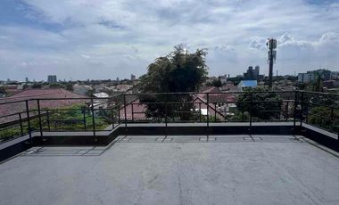 BEST PRICE FOR SALE EUROPEAN STYLE TOWNHOUSE AT CIPETE