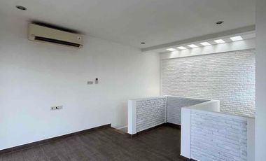 BEST PRICE FOR SALE EUROPEAN STYLE TOWNHOUSE AT CIPETE