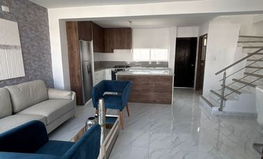 SE VENDE HERMOSA CASA EN LA PLAYA PUNTA BLANCA, JARAMIJO