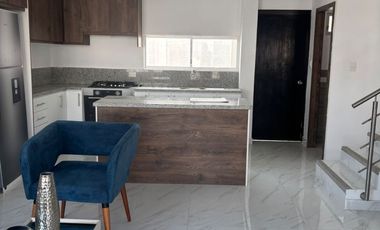 SE VENDE HERMOSA CASA EN LA PLAYA PUNTA BLANCA, JARAMIJO