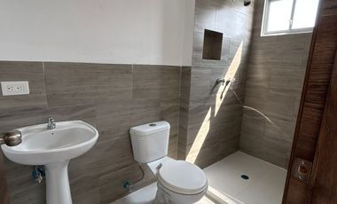 SE VENDE HERMOSA CASA EN LA PLAYA PUNTA BLANCA, JARAMIJO