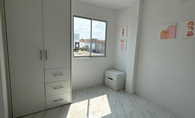 SE VENDE HERMOSA CASA EN LA PLAYA PUNTA BLANCA, JARAMIJO