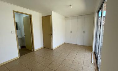 ARRIENDO CASA EN VILLA PARQUE ORIENTE, LINARES