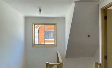 ARRIENDO CASA EN VILLA PARQUE ORIENTE, LINARES