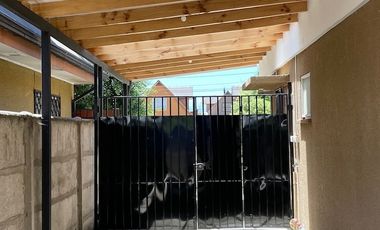 ARRIENDO CASA EN VILLA PARQUE ORIENTE, LINARES