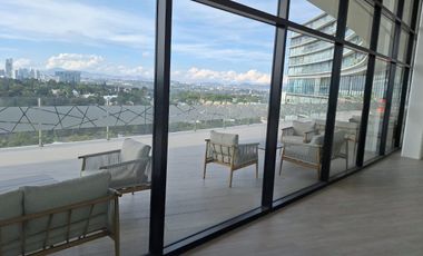 Departamento en Latitud Providencia – Balcón Panorámico, Spa y Amenidades de Lujo