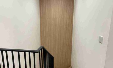 Rumah Cantik Green Lake City Furnish, Cipondoh, Tangerang