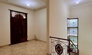 Di Jual Rumah Siap Huni di Sariharjo  Ngaglik dekat  Kampus UGM,Monjali,RS Sardjito