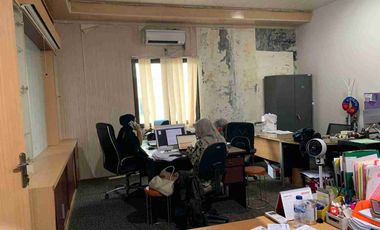 DIJUAL DISEWAKAN MURAH STRATEGIS OFFICE  GUDANG DI PEKAYON BEKASI SELATAN