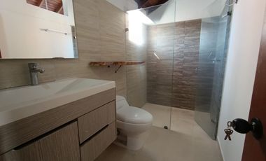 ARRIENDO CASA EN CAÑAVERAL