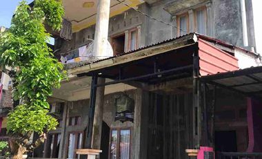 Rumah di pauh padang