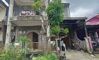 Rumah di pauh padang