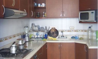 CASA AMOBLADA CONJUNTO CERRADO