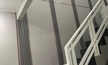 TURUN HARGA! JUAL SEWA RUMAH STRATEGIS DENGAN LINGKUNGAN NYAMAN ASRI DAN AMAN DI CIGADUNG BANDUNG