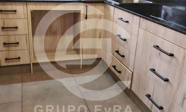 Casa de Una Planta en Arriendo con Cocina Equipada - Mirasierra