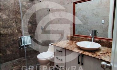 Casa de Una Planta en Arriendo con Cocina Equipada - Mirasierra