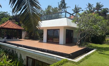 Dijual villa los pantai Kelatin tabanan